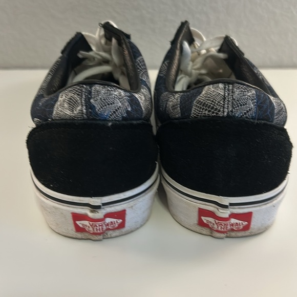 Vans Men's Old Skool Skulls Wireframe Suede Skateboard Sneakers Size 9.5 - Picture 4 of 8